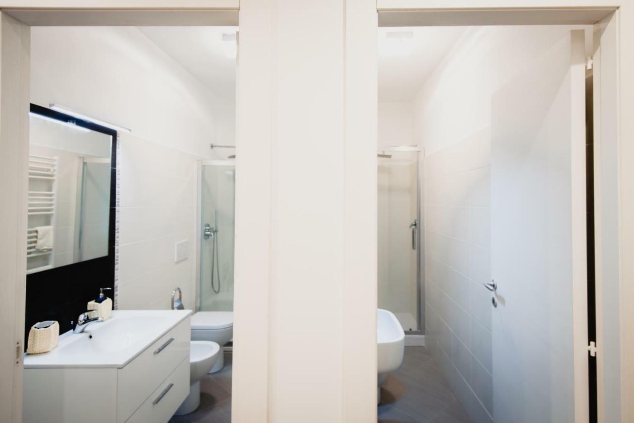 Ferienwohnung La Boutique Del Vento - Esclusivo In Pieno Centro Triest Exterior foto